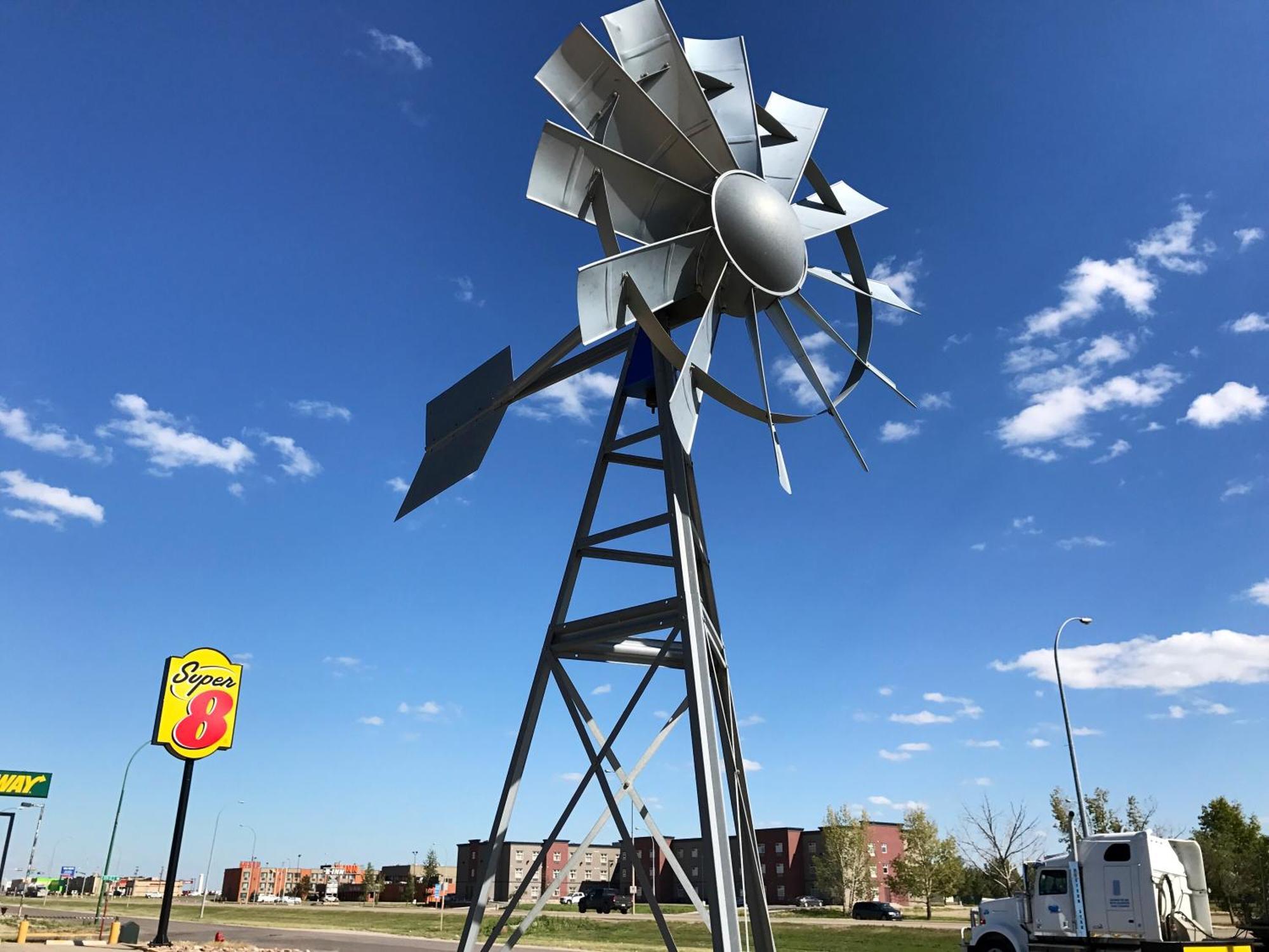 Super 8 By Wyndham Kindersley Exterior photo
